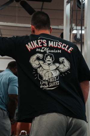 MIKE'S MUSCLE MEALS OVERSIZED TEE