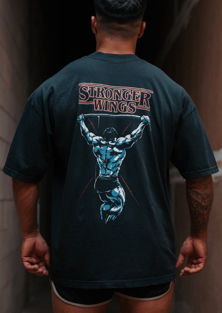 STRONGER WINGS OVERSIZED TEE
