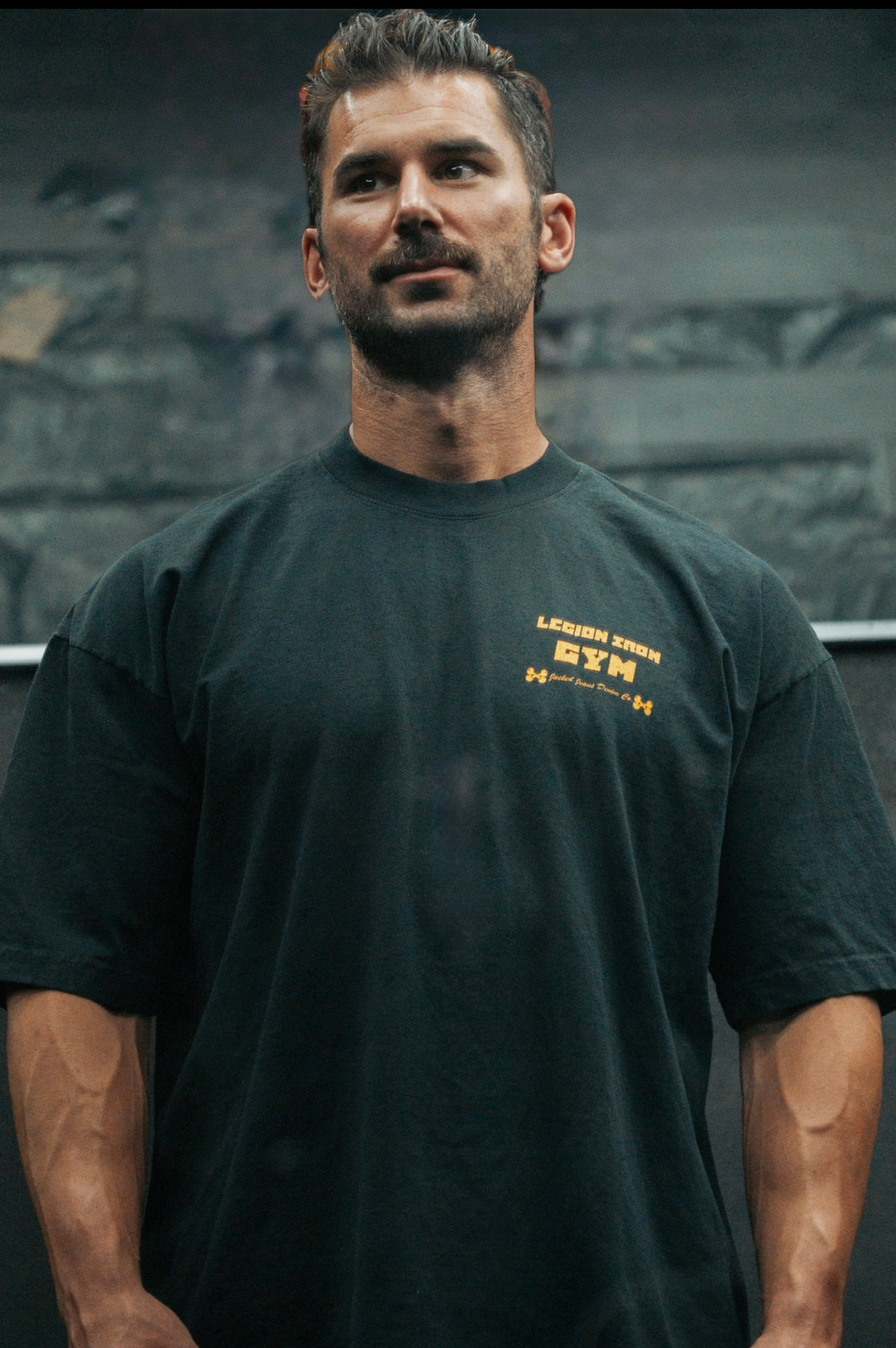 LEGION IRON GYM OVERSIZED TEE