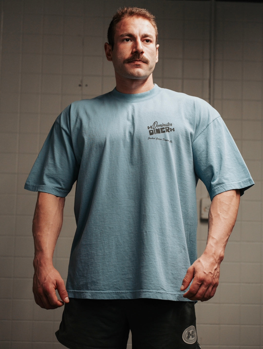 DOMINATOR DINER OVERSIZED TEE