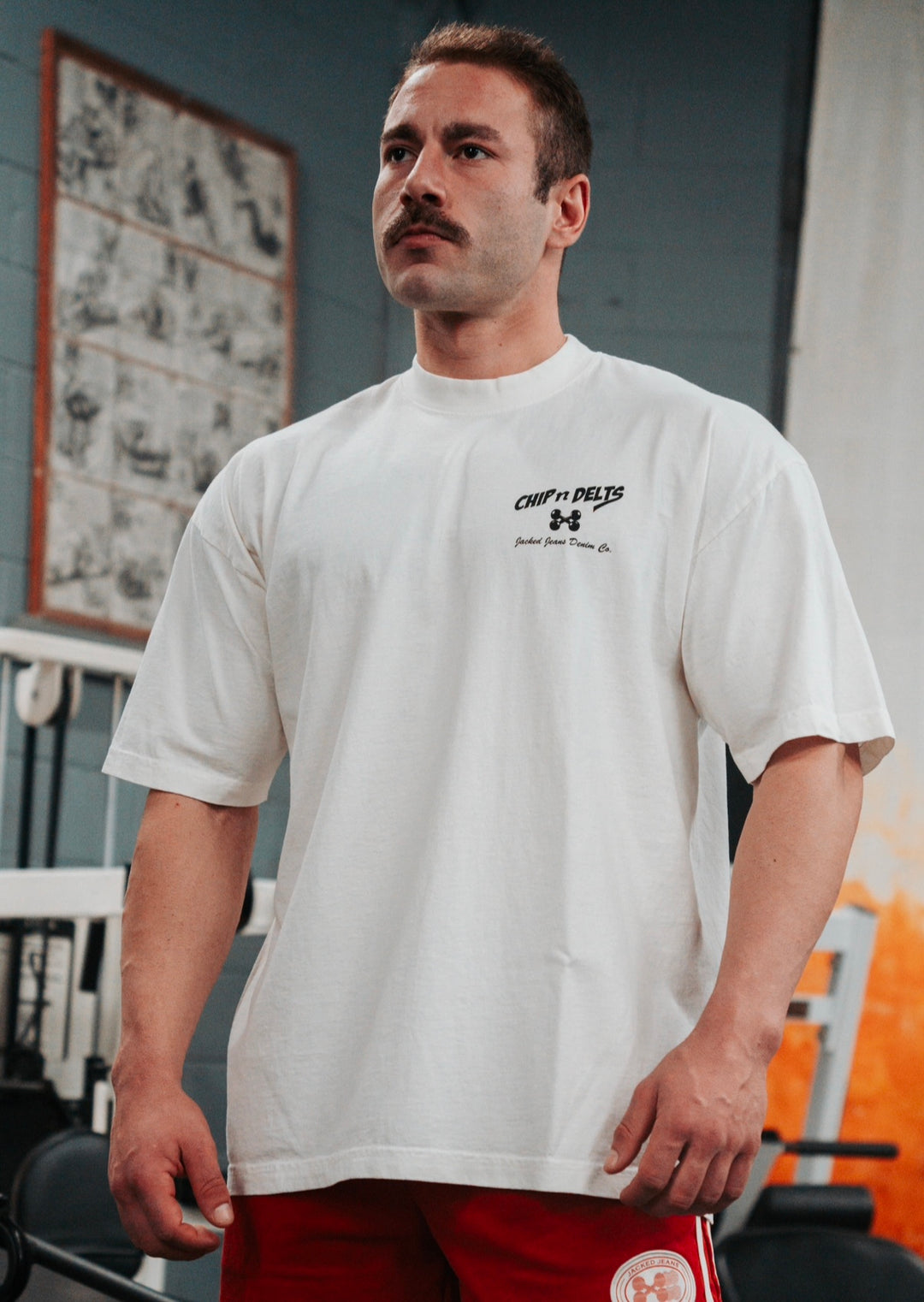 CHIP N DELTS OVERSIZED TEE