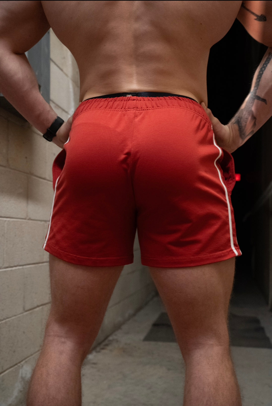 HOOCHIE DADDY 4" VINTAGE RED SHORTS