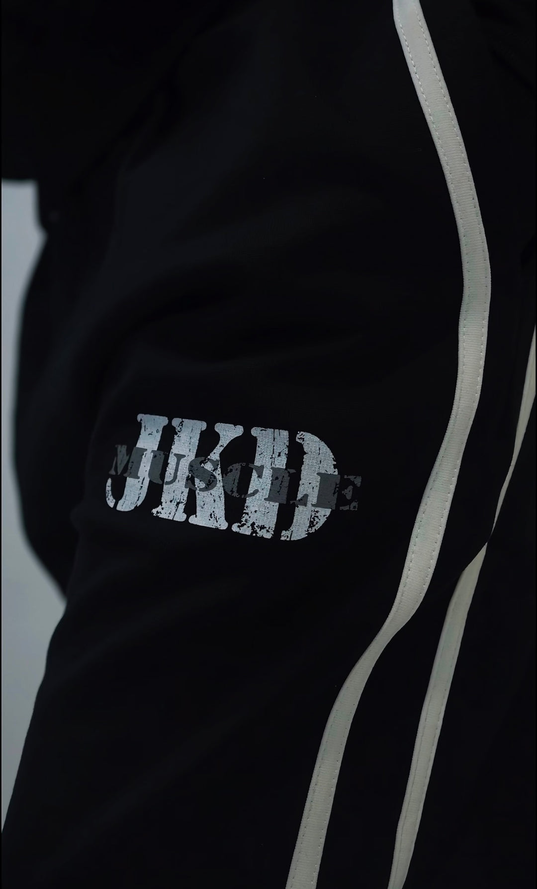 JKD MUSCLE SWEATS