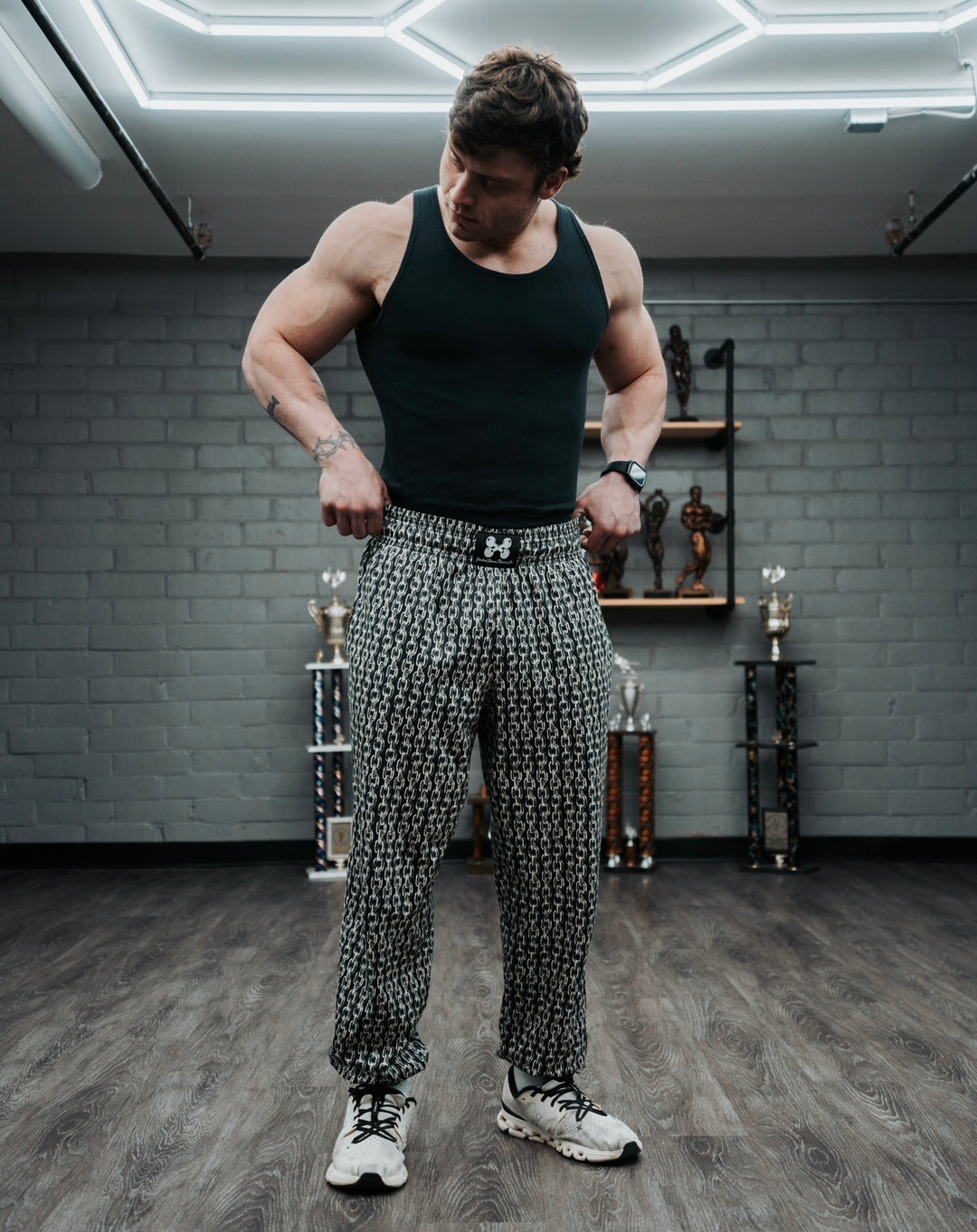 BAGGIES 2.0 (CHAINS)